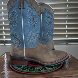 Loredo Women's Brown and Blue Cowboy Boots 7.5